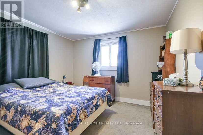 12 Patricia Drive — photo 28 of 40