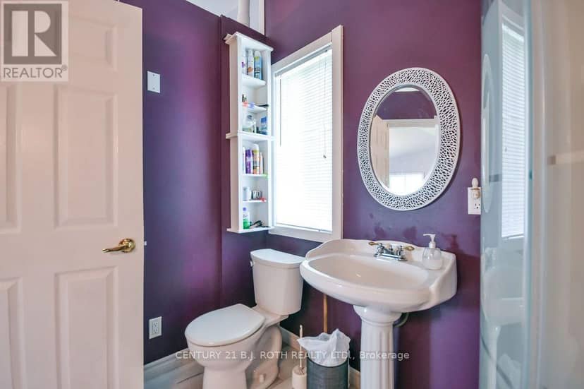 12 Patricia Drive — photo 35 of 40