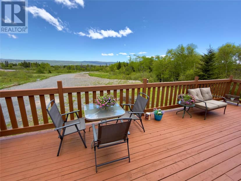 80 FARM Road, Deep Bight, photo 4