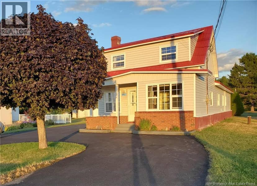 1193 Saint-Charles Sud, Saint-Charles