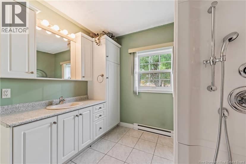 1193 Saint-Charles Sud — photo 18 of 40