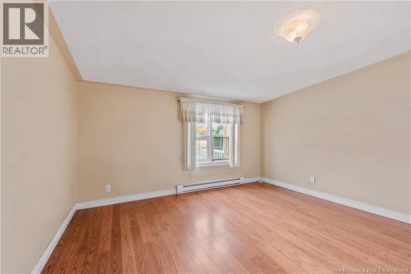 1193 Saint-Charles Sud — photo 21 of 40