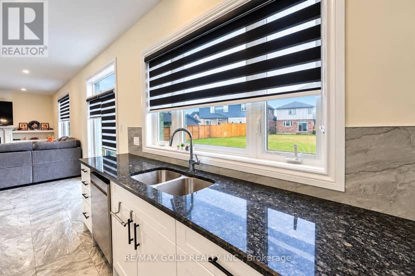 53 Hazelwood Pass — photo 21 of 40