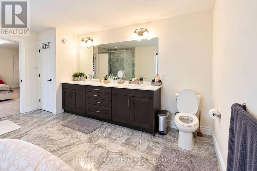 53 Hazelwood Pass — photo 39 of 40