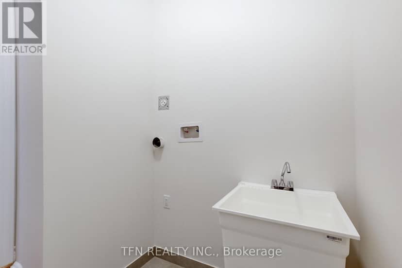 86 McGill Avenue — photo 24 of 40