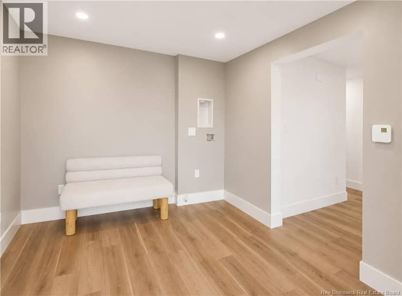 307 Bannister Road, Salisbury, photo 3