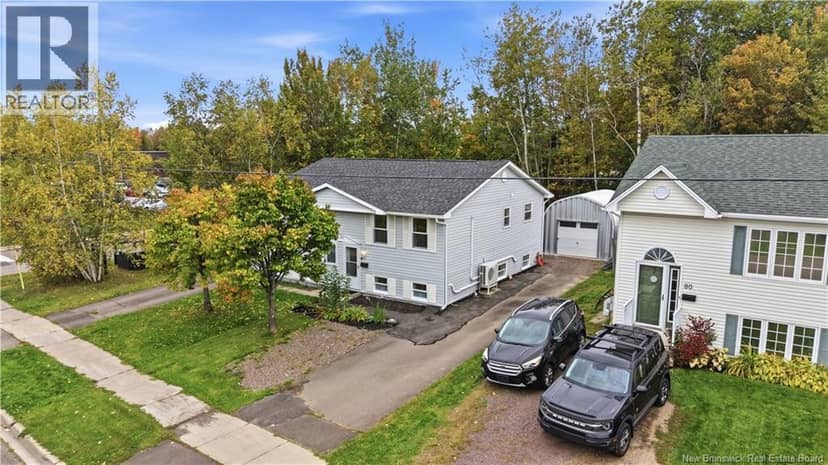 84 Glencoe Drive — photo 3 of 36