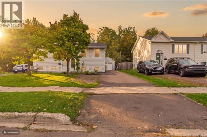 84 Glencoe Drive — photo 1 of 36