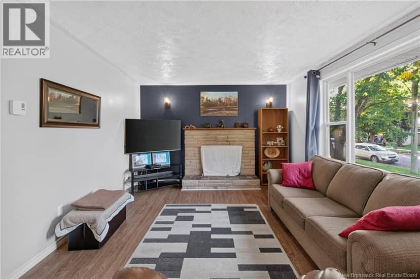 133 Willis Street — photo 3 of 40