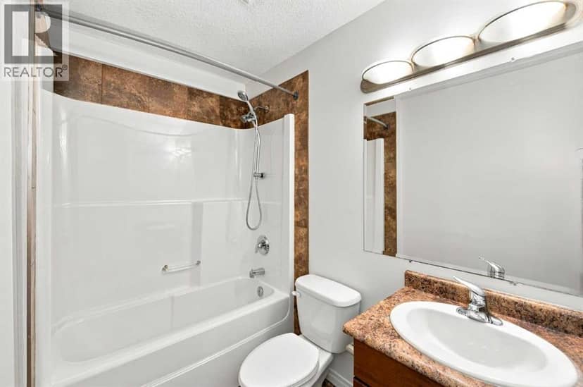 4, 6802 50 Avenue — photo 17 of 32