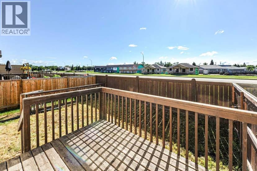 4, 6802 50 Avenue, Camrose, photo 2