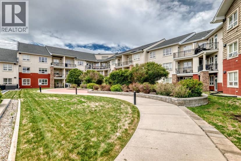 443, 26 Val Gardena View SW, Calgary, photo 5