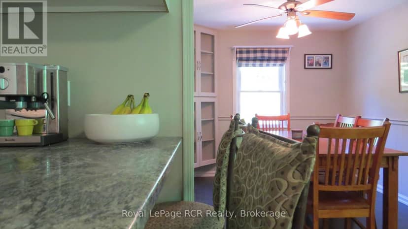 164 Edward Street — photo 26 of 40