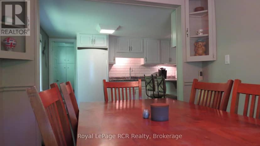 164 Edward Street — photo 28 of 40