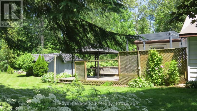 164 Edward Street — photo 8 of 40