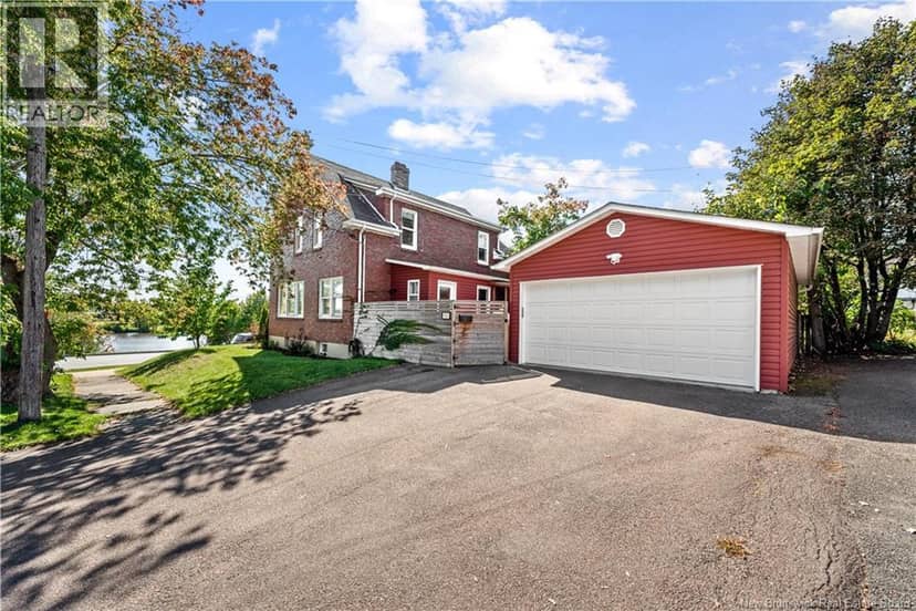 25 Hillcrest Drive — photo 29 of 39