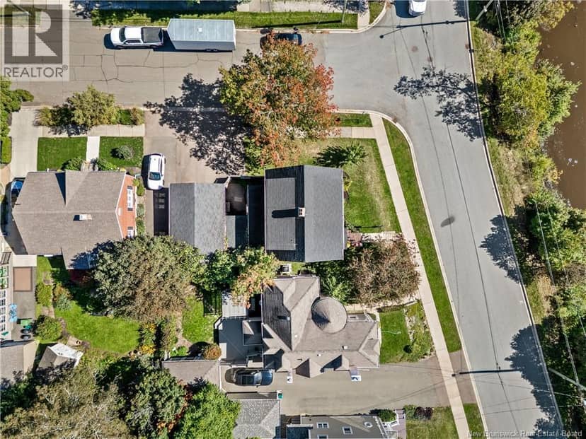 25 Hillcrest Drive — photo 36 of 39