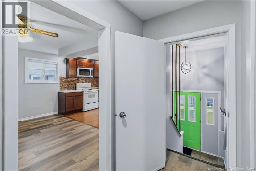 7 James Street — photo 2 of 16