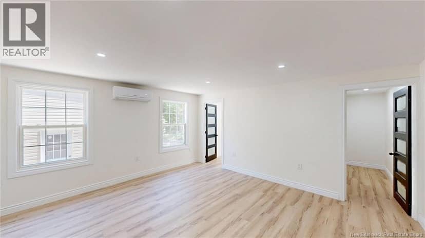 494 Broad Road — photo 9 of 19