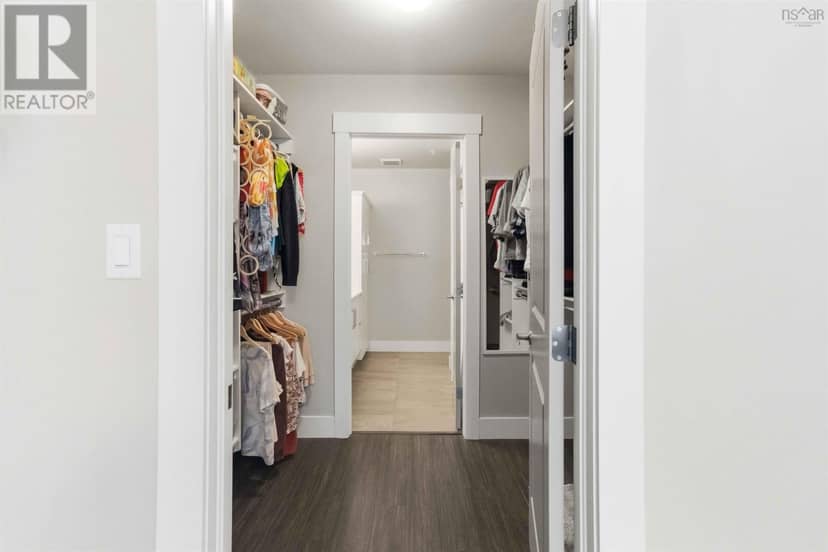 303 267 Gary Martin Drive — photo 31 of 40