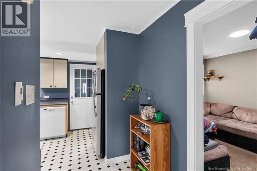 19 Copp Street — photo 10 of 31