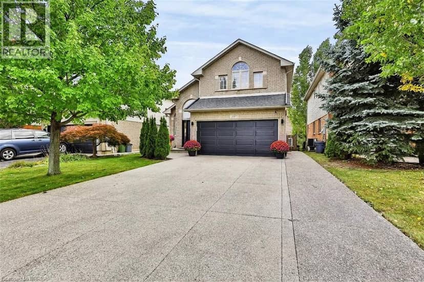 48 HOLKHAM Avenue — photo 1 of 40