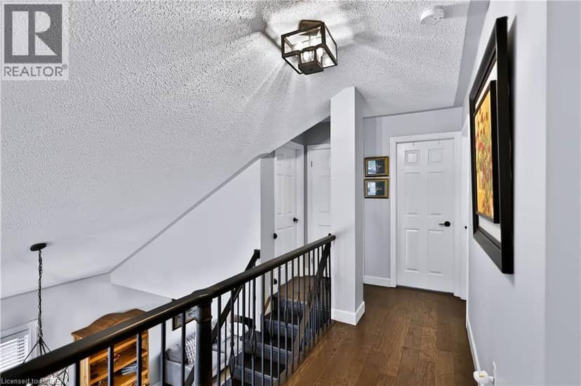 48 HOLKHAM Avenue — photo 17 of 40