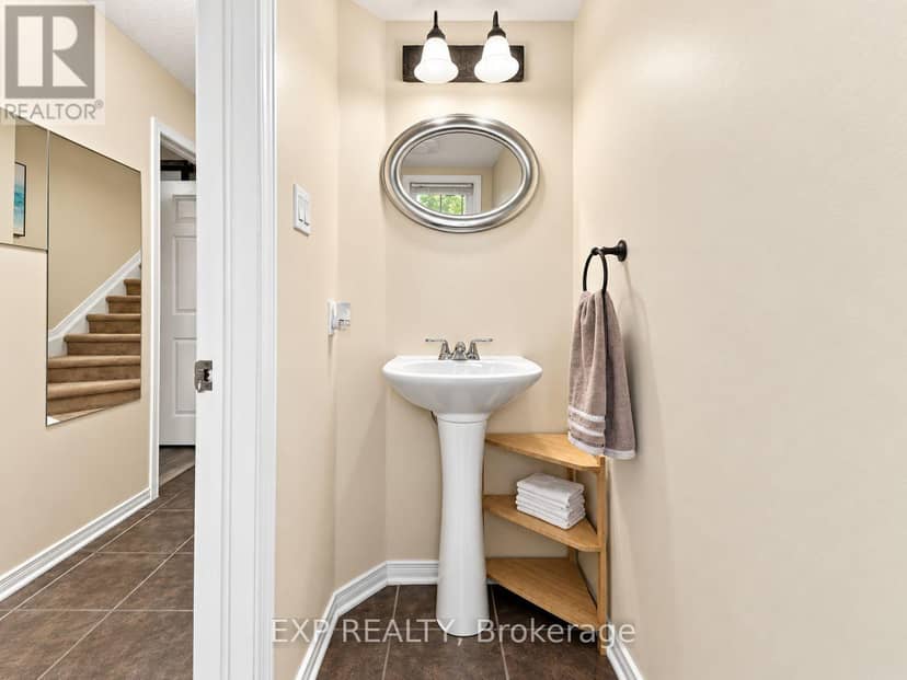 223 - 90 Edenvale Drive — photo 11 of 40