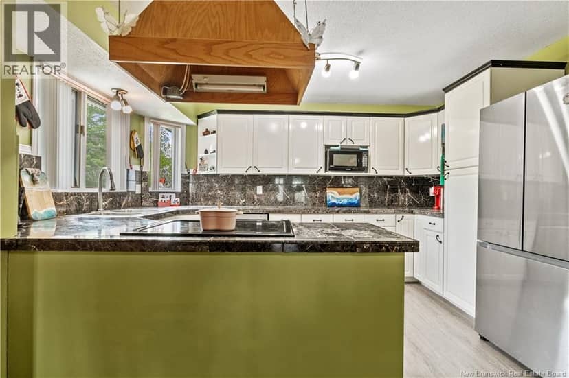310 Ch Johnson Rd — photo 10 of 40