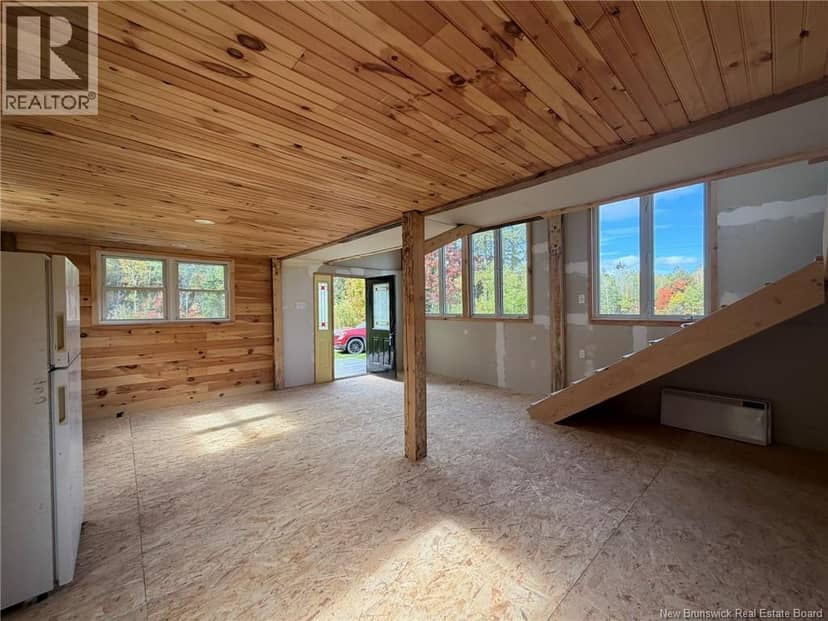 343 Hilltop Road — photo 10 of 29