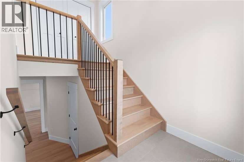 39 Alosier Crescent — photo 12 of 20