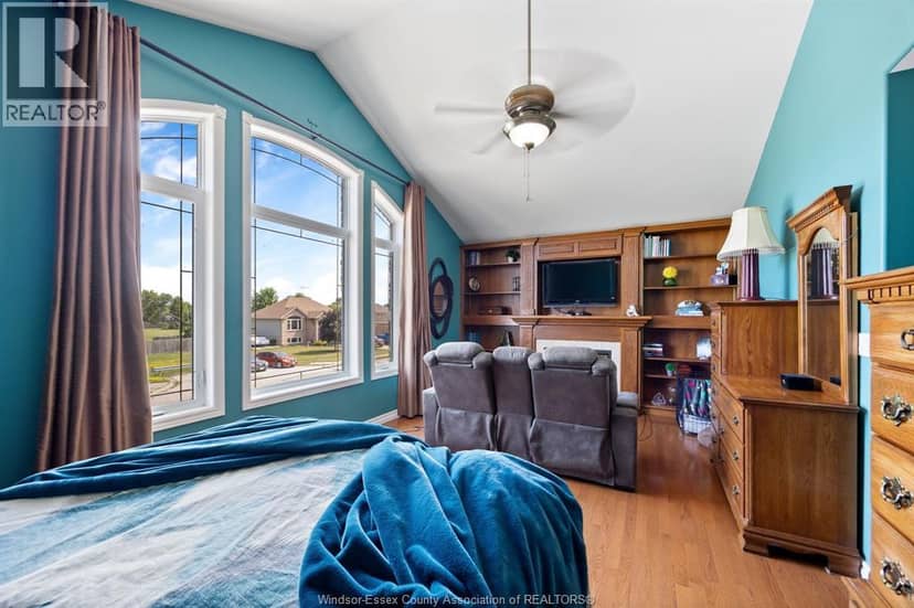 230 St Peter — photo 16 of 35