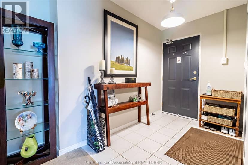 10 VAN ALLEN AVENUE Unit# 801 — photo 6 of 40