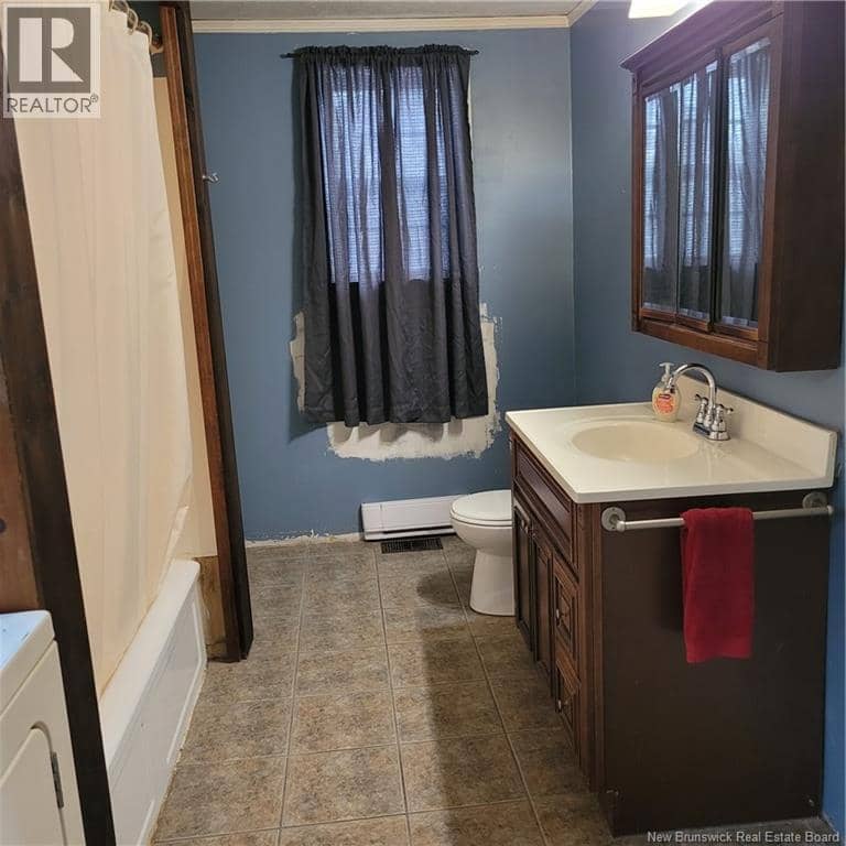 543 Champlain Street — photo 7 of 18