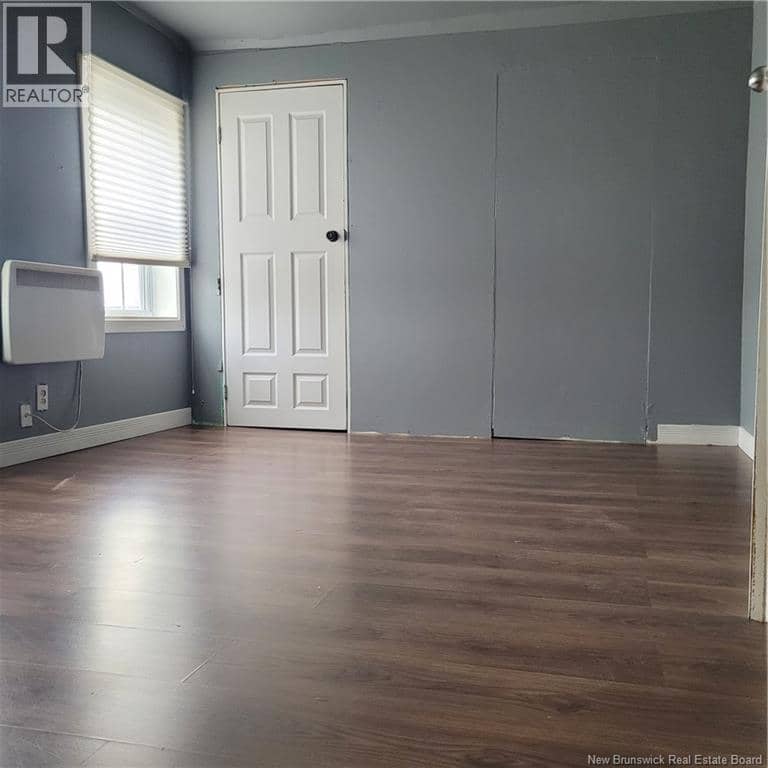 543 Champlain Street — photo 13 of 18