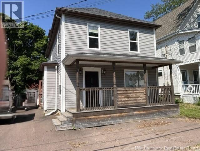 180 Highfield Street — photo 1 of 40