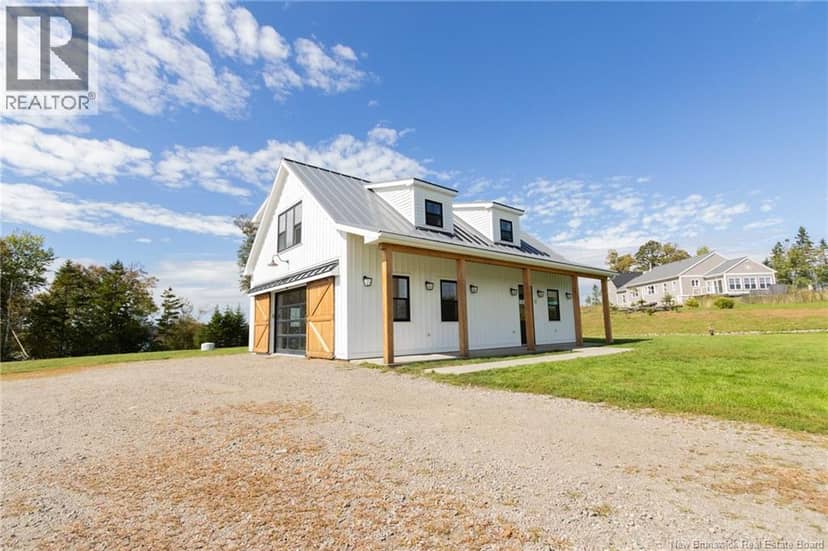 52 Don-De-Dieu Drive, Bayside, photo 2