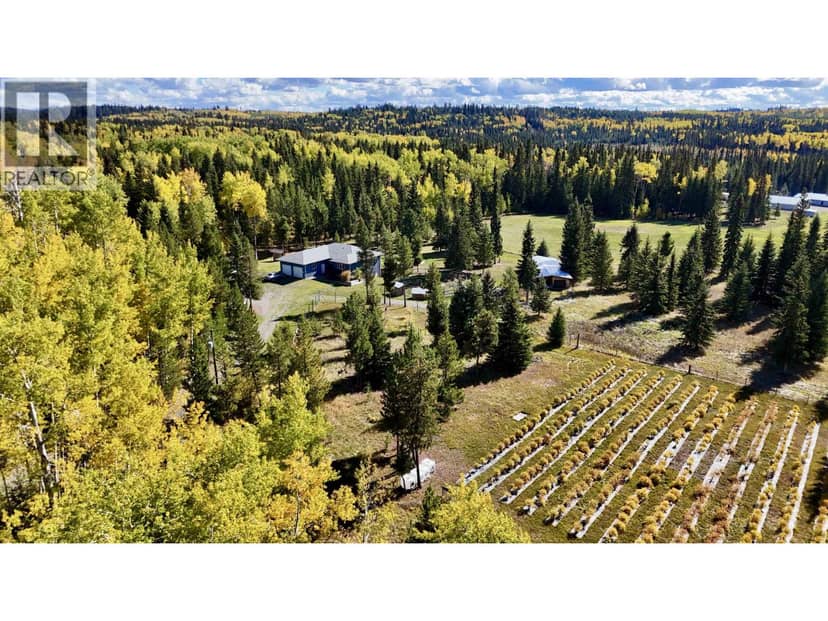 6836 FAWN CREEK ROAD, Lone Butte