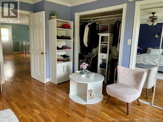 423 Darlington — photo 10 of 26