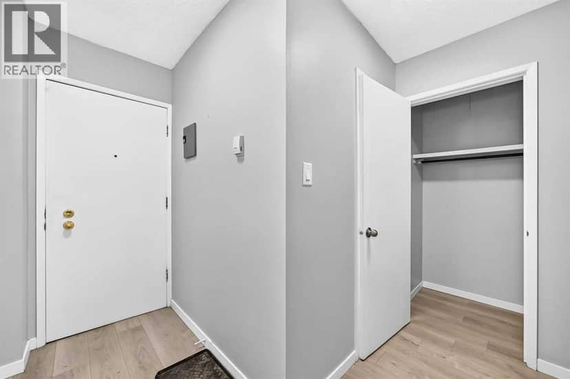 207, 635 56 Avenue SW — photo 35 of 40