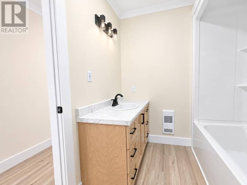 111-113 Branch Hill Road — photo 23 of 34
