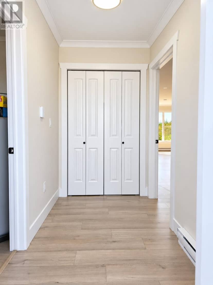 111-113 Branch Hill Road — photo 5 of 34