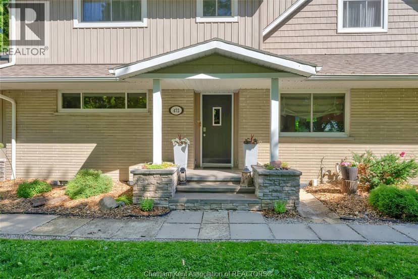 472 Sydenham Street, Dresden, photo 2