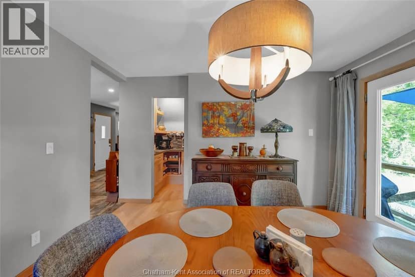 472 Sydenham Street — photo 27 of 40