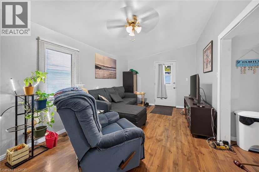 80-82 ANN Street — photo 23 of 40