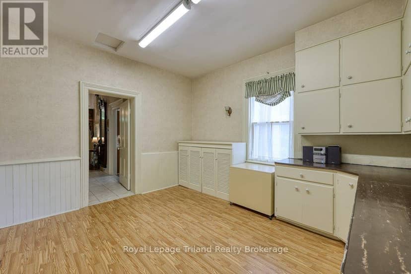 94 Rolph Street — photo 13 of 40
