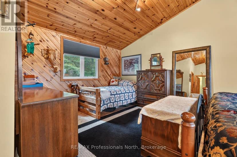 1102 Parallel Falls Lane — photo 21 of 40