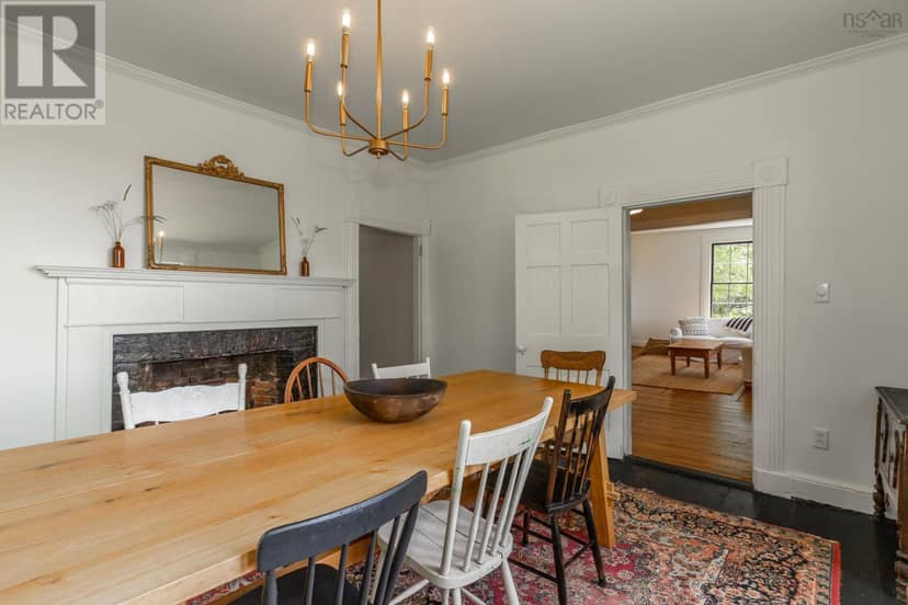 2386 Highway 201 — photo 21 of 40