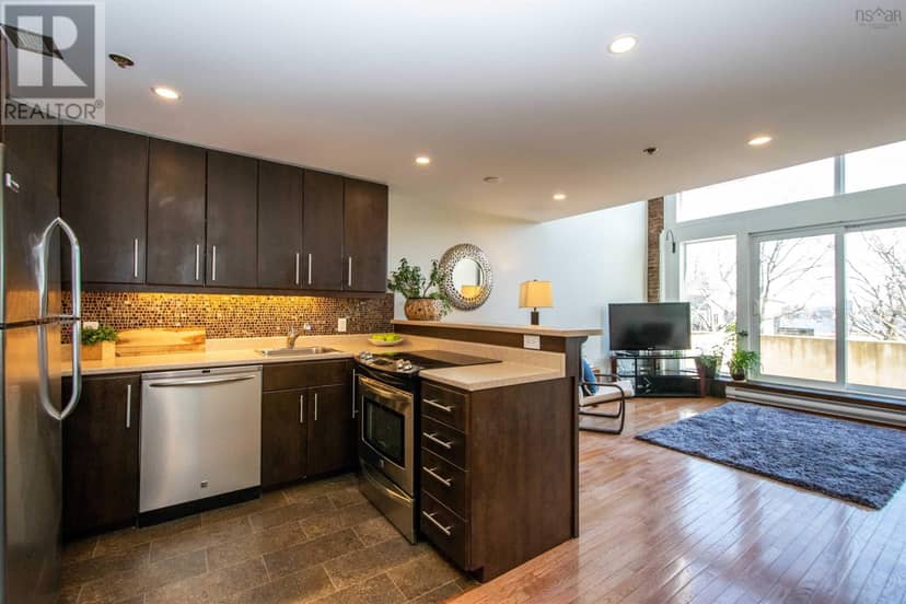 10 2128 Brunswick Street, Halifax, photo 2