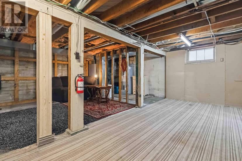 38 Walton Drive — photo 22 of 27